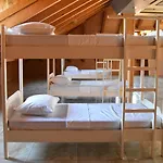 Hostal Symphony